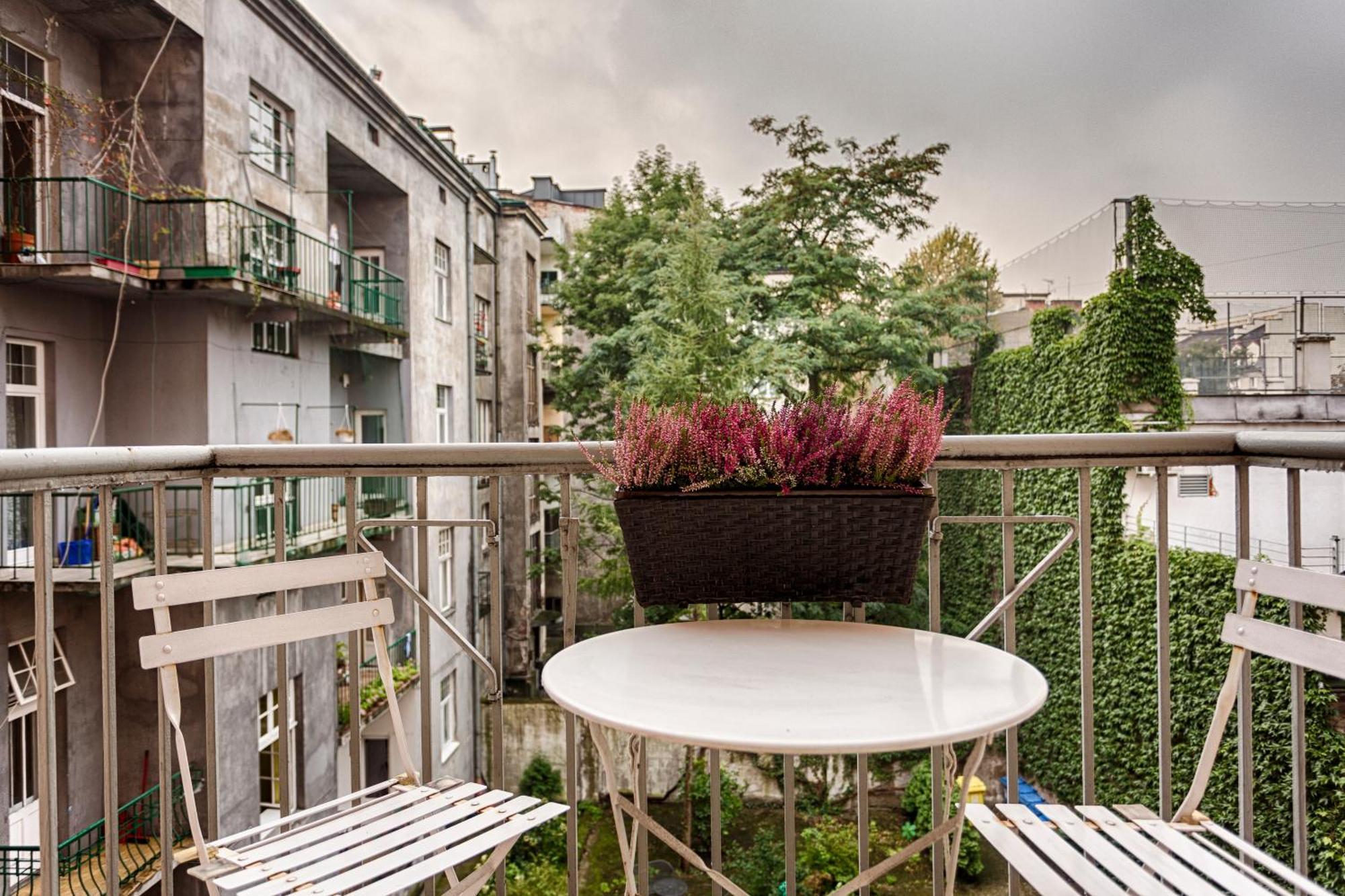 Tyzenhauz Apartments Krowoderska Street Krakau Exterior foto